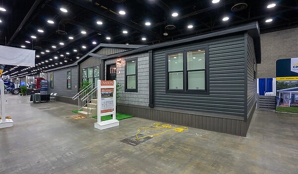 Ovation Alpha / Aura 28664A Exterior 127029