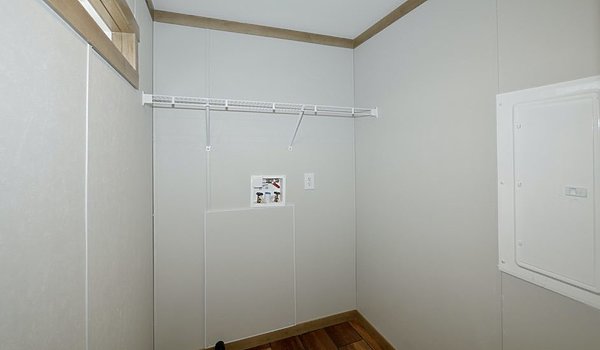 Single Section / Isabel 9676 Utility 66316