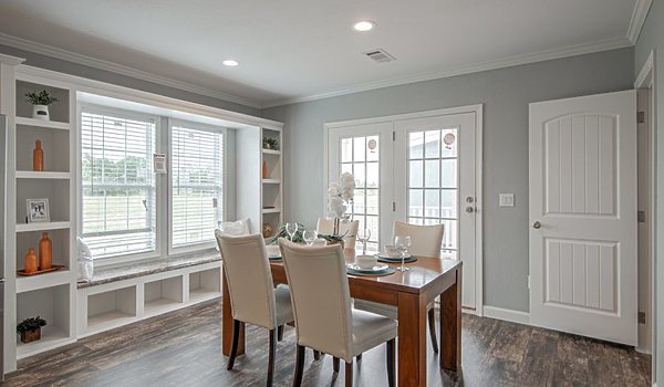 Multi Section / Boerne 5067 Interior 64953