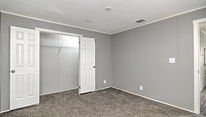 Single Section / Park Central 307P Bedroom 65808