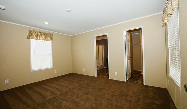 Single Section / Park Forest 323 Bedroom 66181