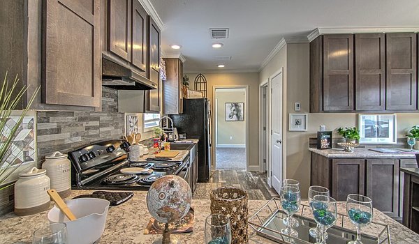 Single Section / Gold Spur 5616 Kitchen 66407