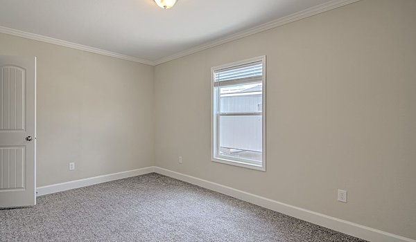 Single Section / Gold Spur 5616 Bedroom 66423