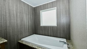 Multi Section / Magnificent 7 2320 Bathroom 66465