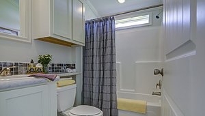 Multi Section / Swan L52EP8 Bathroom 66558