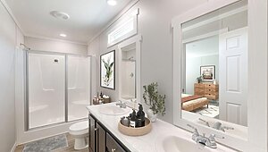 LOT SPECIAL! / Seabreeze **$65,843** Interior 119243