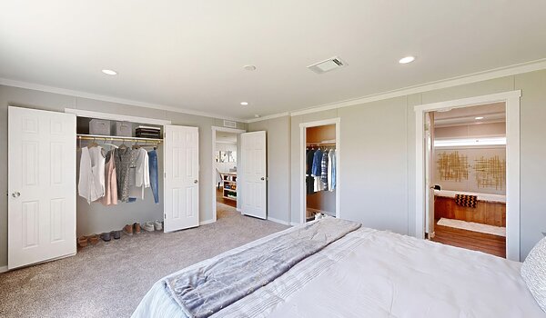 Acorn / Cimarron 2368 Interior 123378