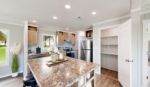 Acorn / Cimarron 2368 Interior 123372