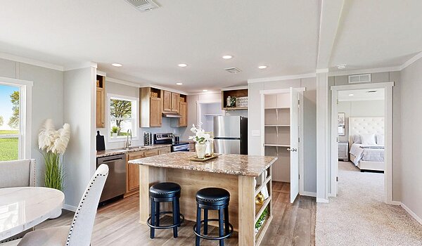 Acorn / Cimarron 2368 Interior 123373