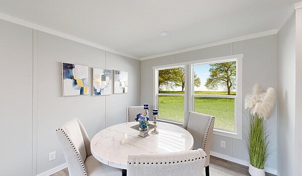 Acorn / Cimarron 2368 Interior 123376