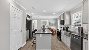 Momentum / 450MO28523A Interior 128368