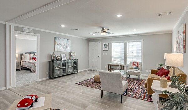 RICH LIKE MAHOGANY / $140,650** Interior 133329