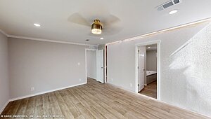 Meridian Summit / Outlook 28764A Interior 135183