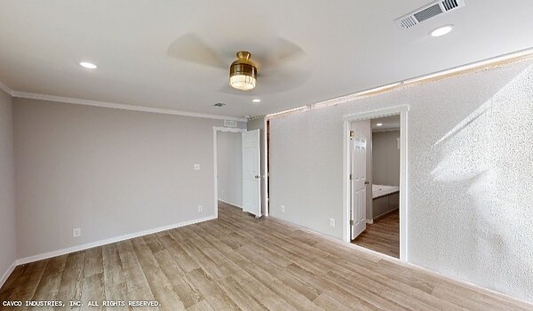Meridian Summit / Outlook 28764A Interior 135183