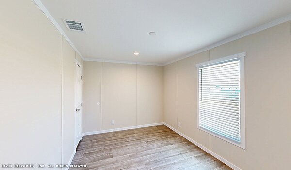 Meridian Summit / Overlook 16763B Interior 135240
