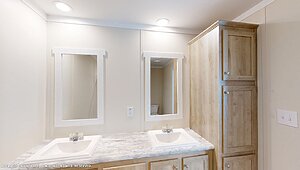 Meridian Summit / Overlook 16763B Interior 135241