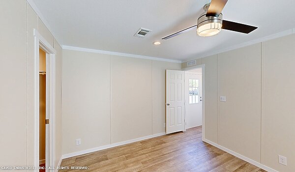 Meridian Summit / Overlook 16763B Interior 135236