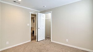 Meridian Apex / McKinley 32764A Bedroom 135744