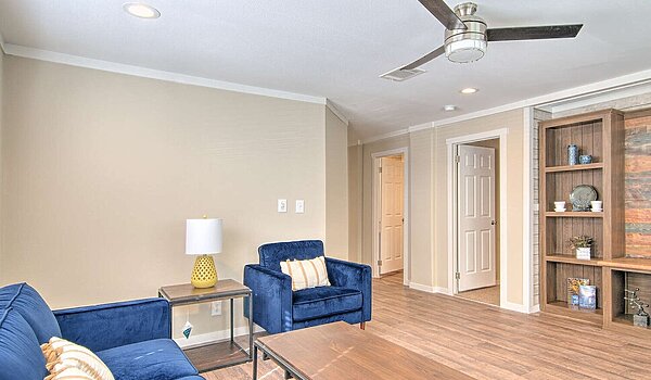 Meridian Apex / McKinley 32764A Interior 135739