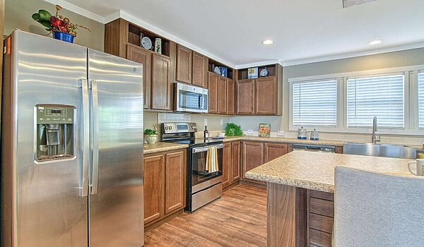 Meridian Apex / McKinley 32764A Kitchen 135735