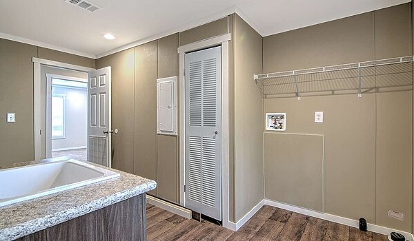 Meridian Apex / McKinley 32764A Utility 135750