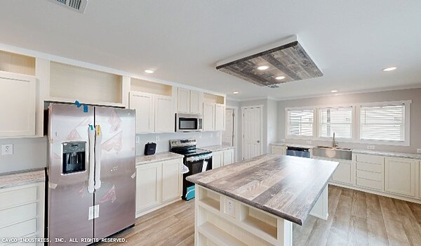 Meridian Apex / Olympus 32744P Kitchen 135766