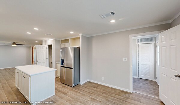 Meridian Apex / Everest 28564A Kitchen 135783