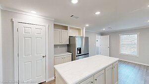 Meridian Apex / Everest 28564A Kitchen 135784
