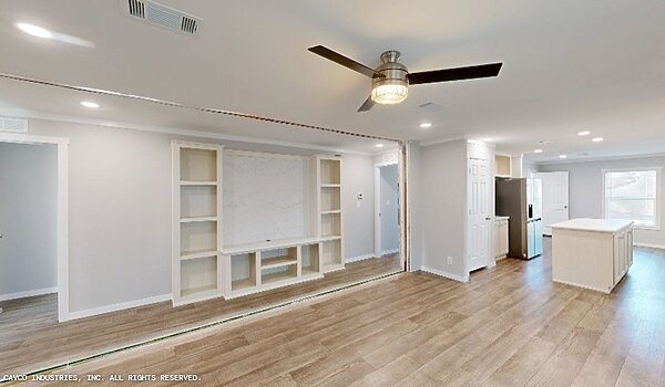 Meridian Apex / Everest 28564A Interior 135786