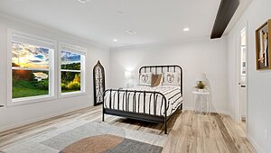 Diamond Series / Hope R76E Interior 119005