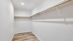 Diamond Series / Hope R76E Interior 119014