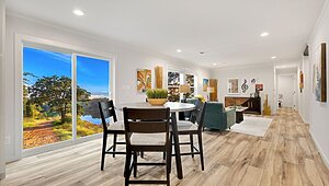 Diamond Series / Hope R76E Interior 119002