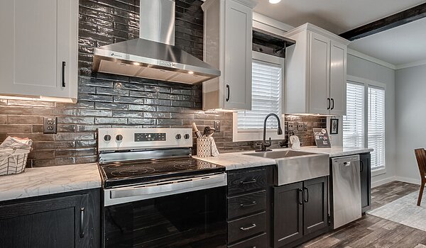 Answer House / 28604A Interior 127189