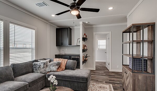 Answer House / 28604A Interior 127185
