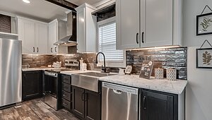 Answer House / 28604A Interior 127188