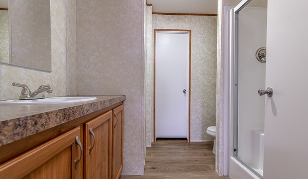 Runner Series / Flash L-2363C Bathroom 66843