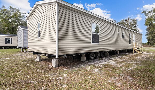 Runner Series / Dart L-4723A Exterior 145519