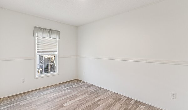 DD Extreme / Silverado L-2523H Bedroom 145579