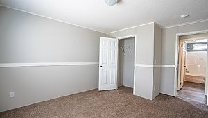 Deluxe Drywall / L-3604B Bedroom 60822
