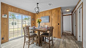 Signature Oaks / Double Pantry L-2563H Interior 145568
