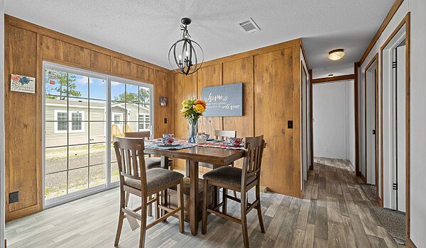 Signature Oaks / Double Pantry L-2563H Interior 145568