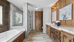 Signature Oaks / Double Pantry L-2563H Bathroom 145587
