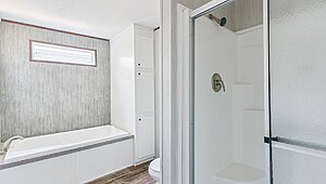 Suwannee Valley / Trenton V-2523I Bathroom 145640