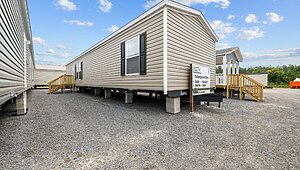 Suwannee Valley / Yellow Jacket V-5562J Exterior 145610