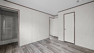 Suwannee Valley / Yellow Jacket V-5562J Bedroom 145635