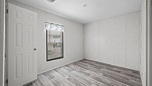 Suwannee Valley / Yellow Jacket V-5562J Bedroom 145639