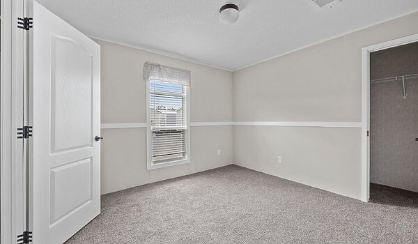 Painted Sheetrock / Highlander H-3764X-PS Bedroom 145703
