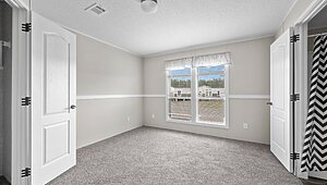 Painted Sheetrock / Highlander H-3764X-PS Bedroom 145706