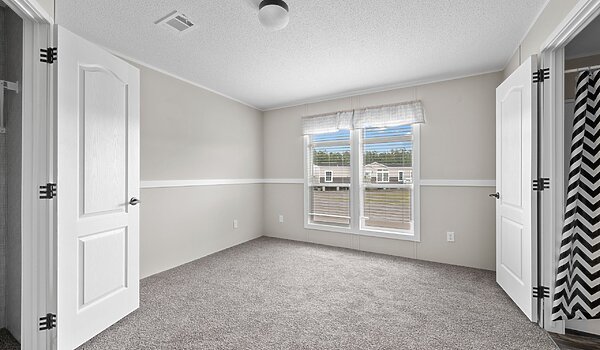 Painted Sheetrock / Highlander H-3764X-PS Bedroom 145706