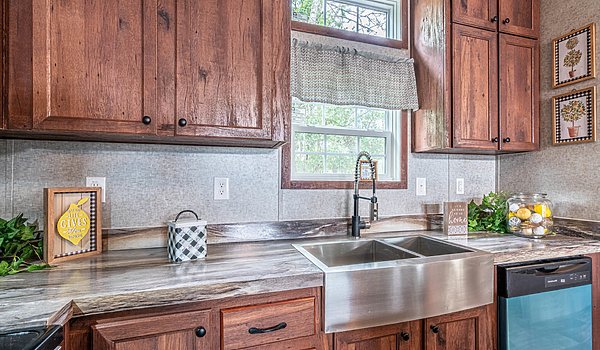 Signature Oaks / The Pistol U-2443H Kitchen 60732